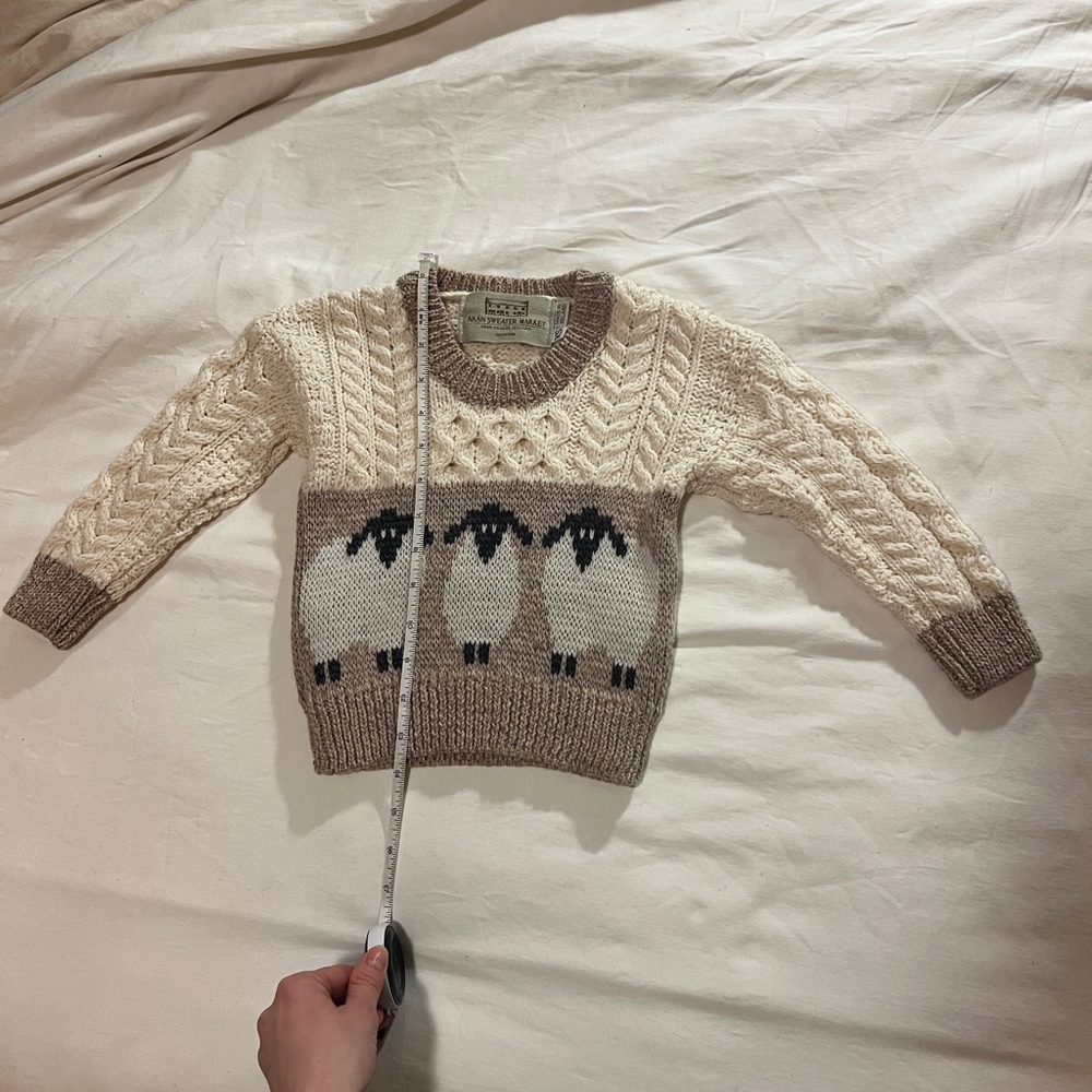 Aran Irish Merino Wool Sheep Sweater XS